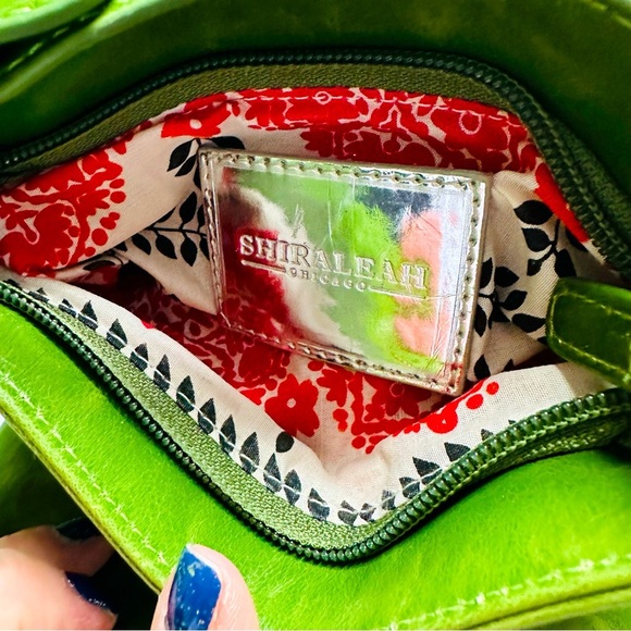 Shiraleah Harper Green Vegan Crossbody Bag - Picture 5 of 9